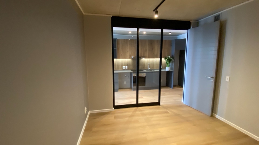 To Let 2 Bedroom Property for Rent in Observatory Western Cape